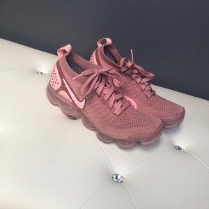 Pink Vapormax